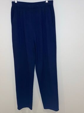 St. John Basics‎ Santana Knit Pleated Navy Blue Pants Size 6 Pockets Designer
